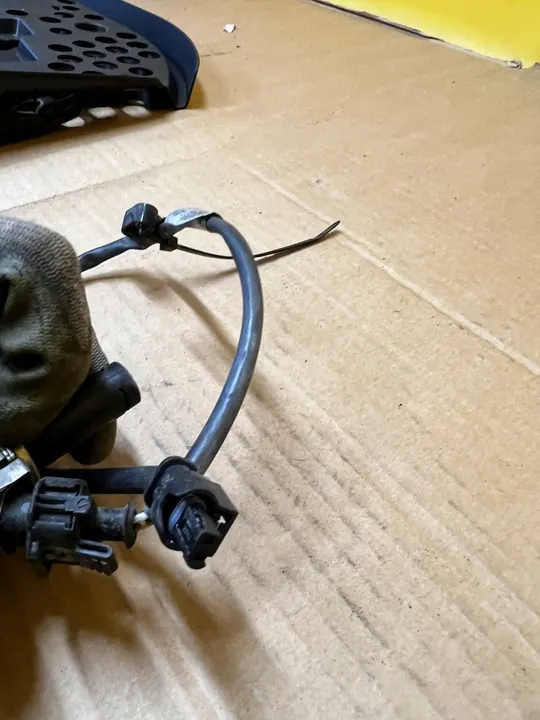 AdBlue-injektor Mercedes GL X166 3.0 CDI image 5