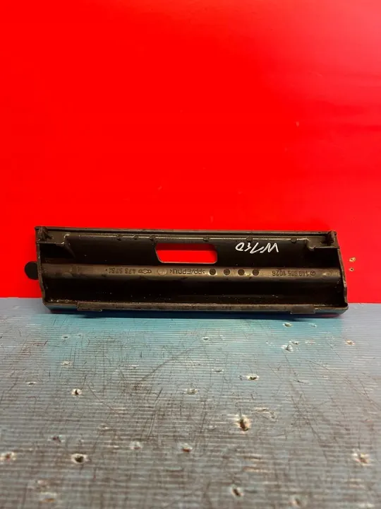 Coperchio gancio MB Mercedes-Benz W140 image 4