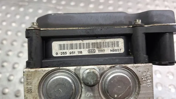 Bomba ABS OEM S26383059 para Smart Fortwo II 451 image 7