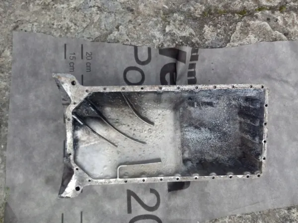 Oljepanna Mercedes Bensin Motor 102 image 2