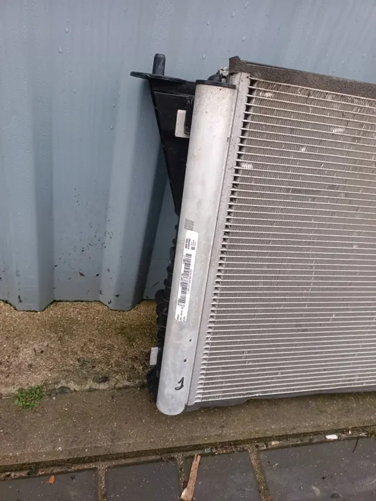 Ford Mustang Mach-E Kylare LJ9H-19710-AC image 3