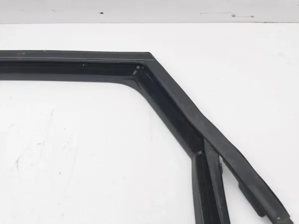 Cupra Formentor Hecktürdichtung OEM AMD152643 image 3