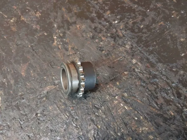 Kampiakselin Vaihde BMW 3 E46 318i M43B19 image 4