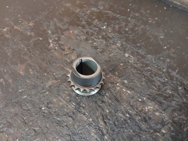 Kampiakselin Vaihde BMW 3 E46 318i M43B19 image 5