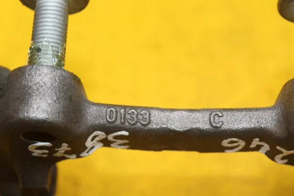 OEM 3873 JARZMO MERCEDES Taka Oikea Jousituskiinnike image 7