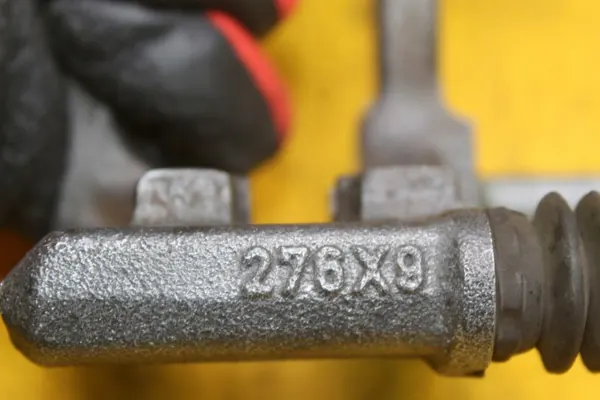 OEM 3873 JARZMO MERCEDES Taka Oikea Jousituskiinnike image 8
