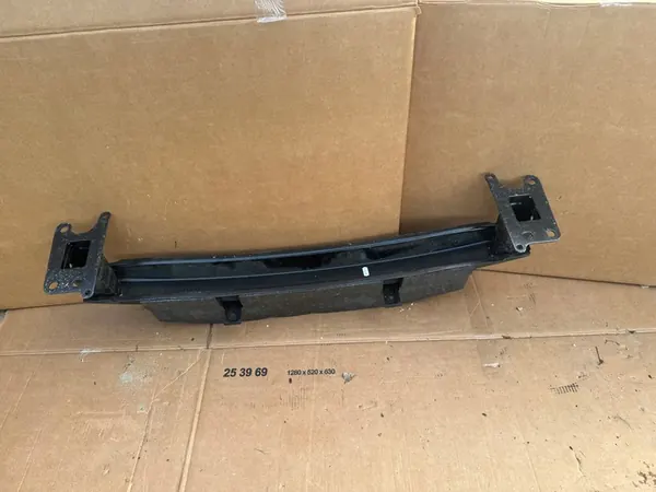 Suporte de para-choques Skoda OE 5J0807109B image 4