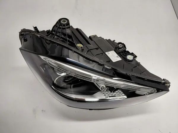 Rechter Digital Light Lamp Mercedes C-Klasse W206 A2059065404 image 2