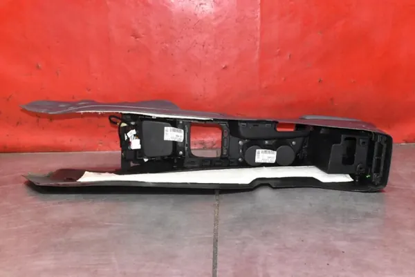 Accoudoir OEM 84651-A2000 pour Kia Ceed 2 image 7