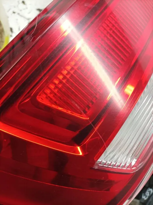 Lámpara Trasera Izquierda Audi A3 III Sedán 2013-2020 OEM 8V5945069 image 2