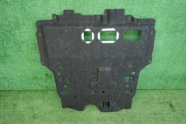 Cobertura motor OEM 9824226480 para Fiat 600 Abarth image 2