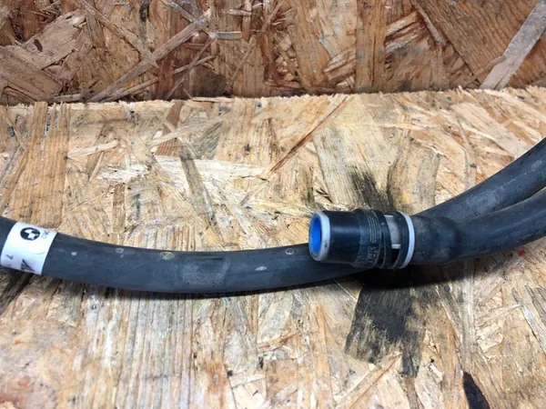 Ruitensproeier slang BMW F10 F01 F07 F06 F12 61677178742 image 2