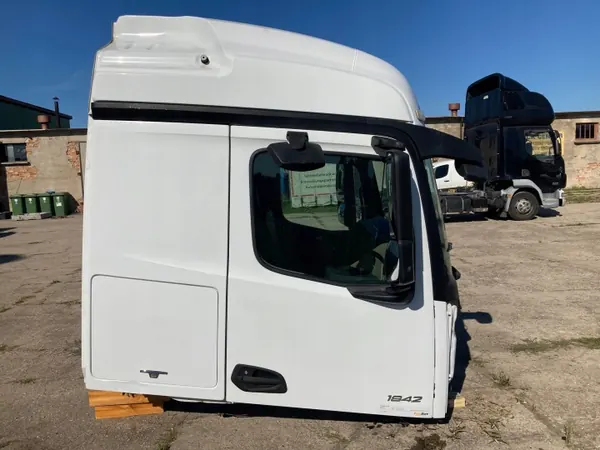 Cabine Mercedes Actros MP4 Stream Space OEM 14525nq12 image 4