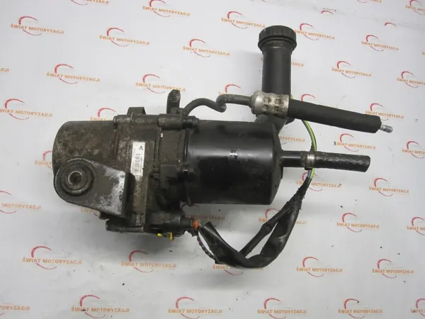 Pompe de direction PEUGEOT 3008 I 2.0 HDI 967060848 image 4