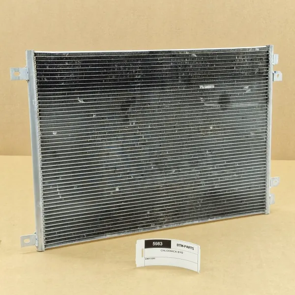 Gebrauchter BYD OE Wasserkühler OEM 7OEZU EKEP-8105010 image 3