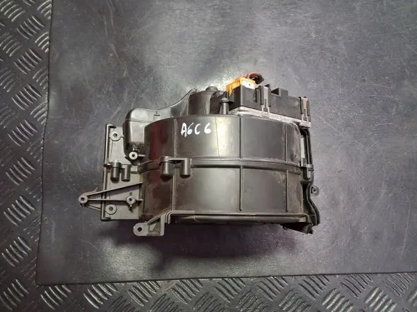 Audi A6 C6 3.0 TDI Gebläse OEM 4F0820521A image 3