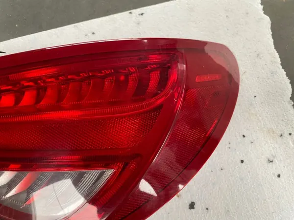 MERCEDES CLA 117 LÁMPARA TRASERA DERECHA A1179062400 image 6
