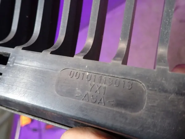 Skoda grille embleem OEM Zawada-335626- Octavia I image 3