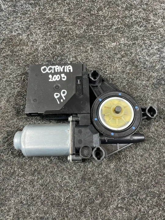 Skoda Octavia II Lift voor rechts raammotor OEM 1T0959702 image 4