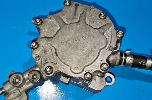 Pompe de décompression OEM 038145209C VW Sharan 1.9TDI image 3