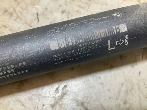 Linker kofferbakactuator OEM 0E748180303 BMW X1 F48 image 4