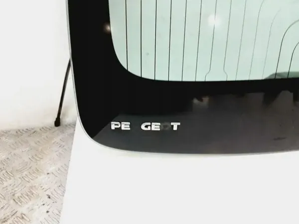 Luna trasera OEM 43R00050 para Peugeot 107 2007 image 3