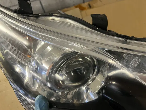 Toyota Auris II Faros Delantero Derecho 81130-02J61 image 4