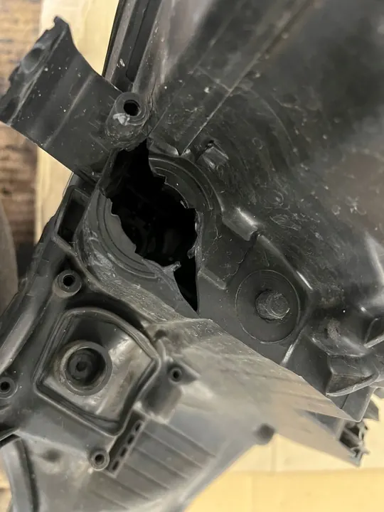 Toyota Auris II Faros Delantero Derecho 81130-02J61 image 9