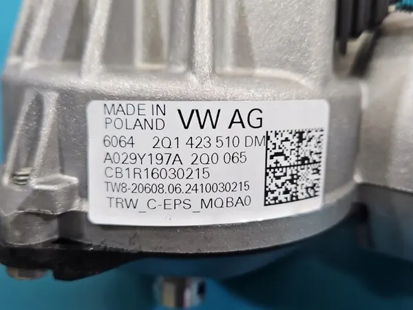 Skoda servostyrpump OEM 2Q1423510DM Begagnad image 8