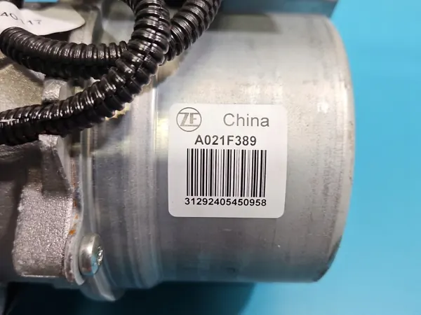 Skoda servostyrpump OEM 2Q1423510DM Begagnad image 9