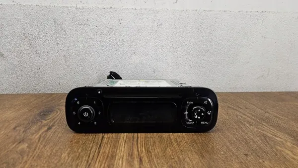 Radio Fiat Panda III OEM 07355670550 - Occasion image 2