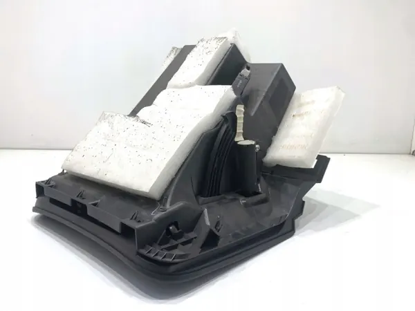 Guardaobjetos pasajero OEM LORK-625-34721 Nissan Juke image 4