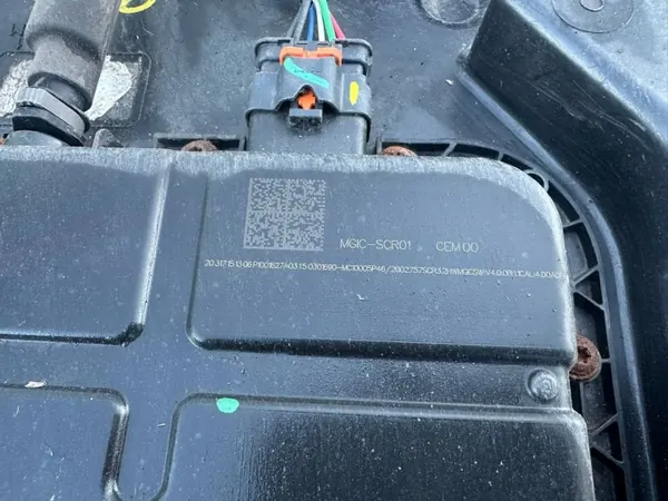Peugeot 508 II AdBlue-säiliö OEM P1005917 Käytetty image 6
