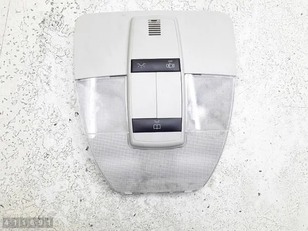 Consola iluminação teto Mercedes OEM 16093300 - Usado image 2