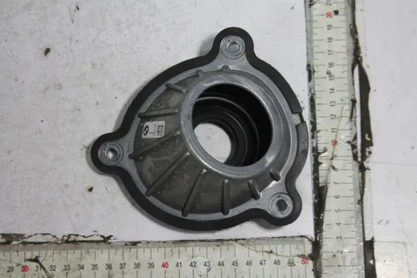 Kurbelwellendichtring OEM 6862082 für BMW G30 image 2