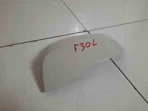 BMW F30 F31 Vänster Spegelkåpa Vit OEM image 2