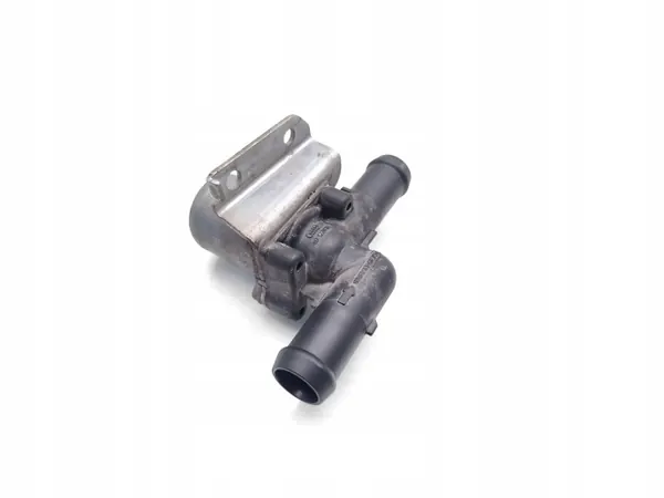 BMW 9254742 Koelvloeistofregelklep voor 116d Diesel image 5