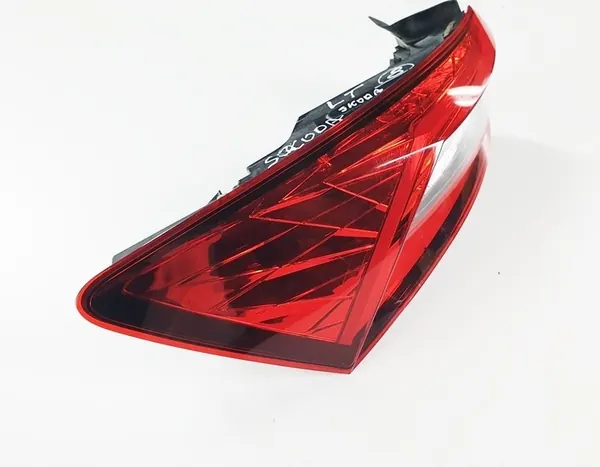 Skoda KODIAQ I 2021 Luz LED trasera izquierda 565945207A image 5