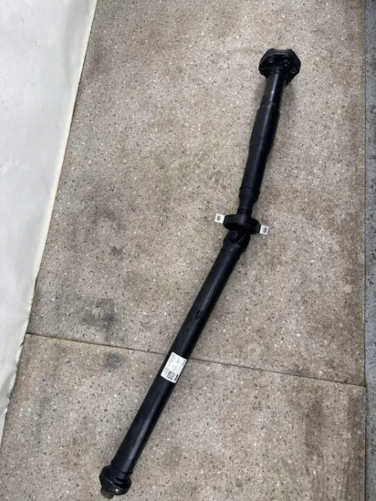 Árbol de transmisión trasero BMW X5 G05 OEM 8849993 image 2