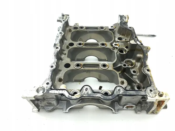 Renault Austral 2023 Vevaxelhållare image 4