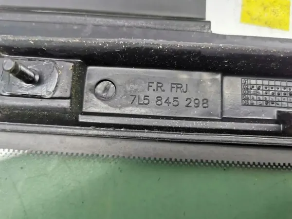 Vitre Arrière Droite Porsche Cayenne 9PA OEM 7L5845298 image 7