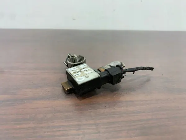 Subaru Outback Plus-kabel OEM FBZ27564 image 3