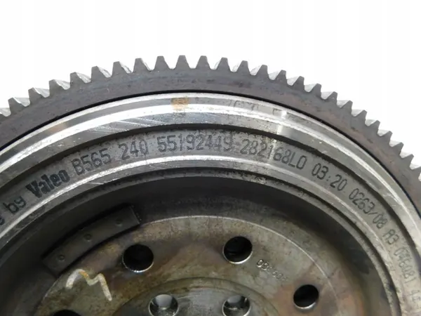 Volante bimassa - Alfa Romeo 159 1.9 JTDM 55192449 image 6