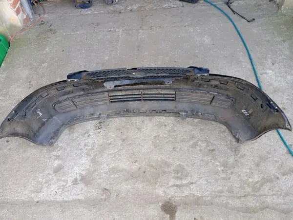 Paraurti Anteriore Hyundai Getz Nero EB Pre-Facelift image 6