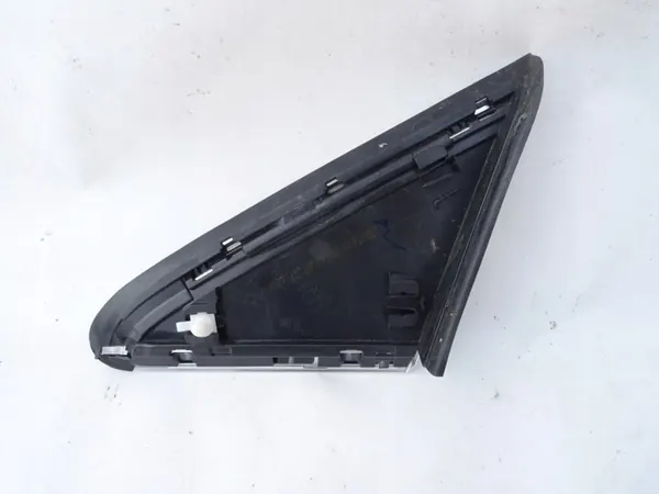 OEM 2476921600 Oikea lokasuoja Mercedes B-luokka image 3