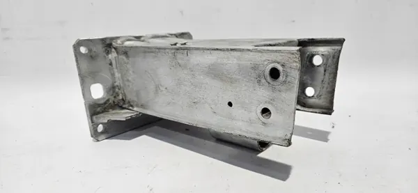 OEM 8K0807134D Rechte Knautschzone Strebe Audi A4 B8 image 4