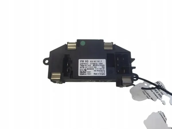 Lämmityspuhaltimen rele OEM 3C0907521F Skoda Octavia II image 4