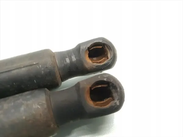 Audi A6 Takaluukun Iskunvaimennin 2005 Estate 4B9827552M image 4