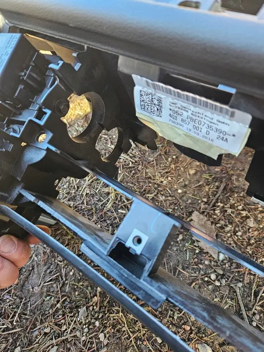 Consola do painel OEM 21FRETW para Audi A6 C7 4G image 4