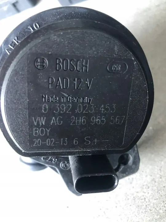 VW AMAROK Vattenpump image 2